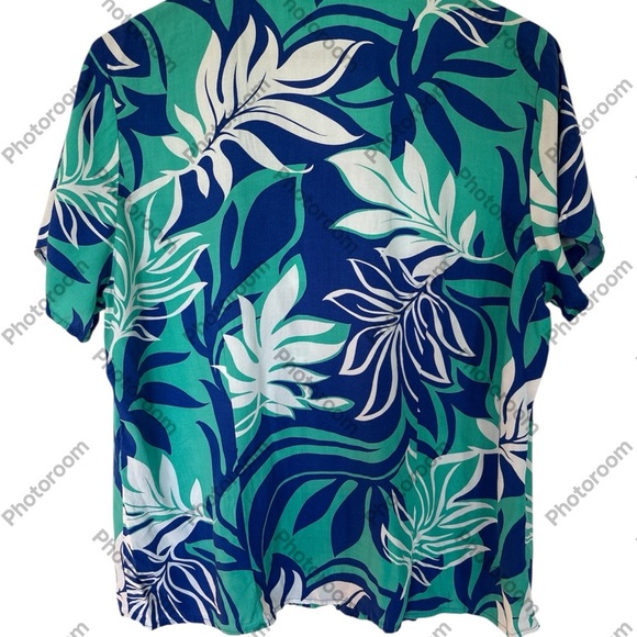 Hawaii Reserve Collection Blue and Green Hawaii button down - Picture 3 of 3